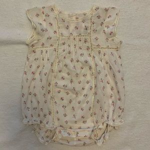 Bonpoint Floral Romper with Lace Trim - 6 months